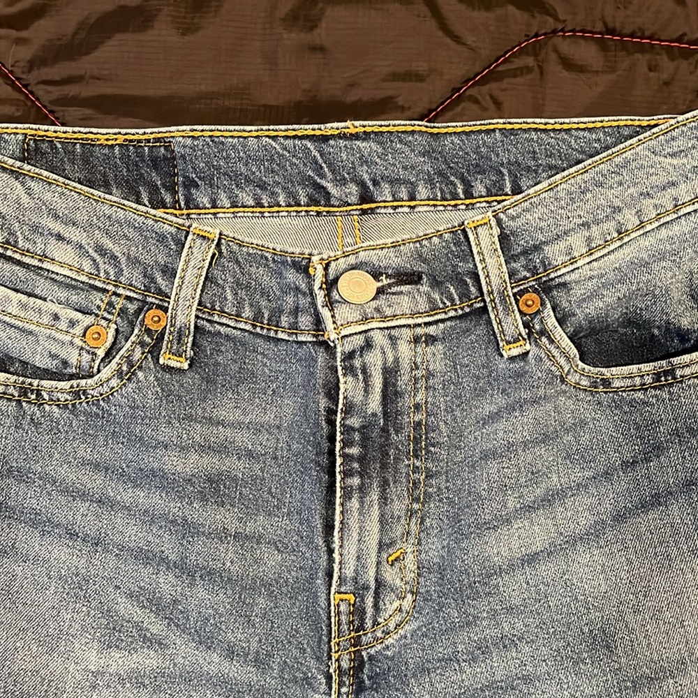 Levi’s 511 Jeans - Picture 4 of 10